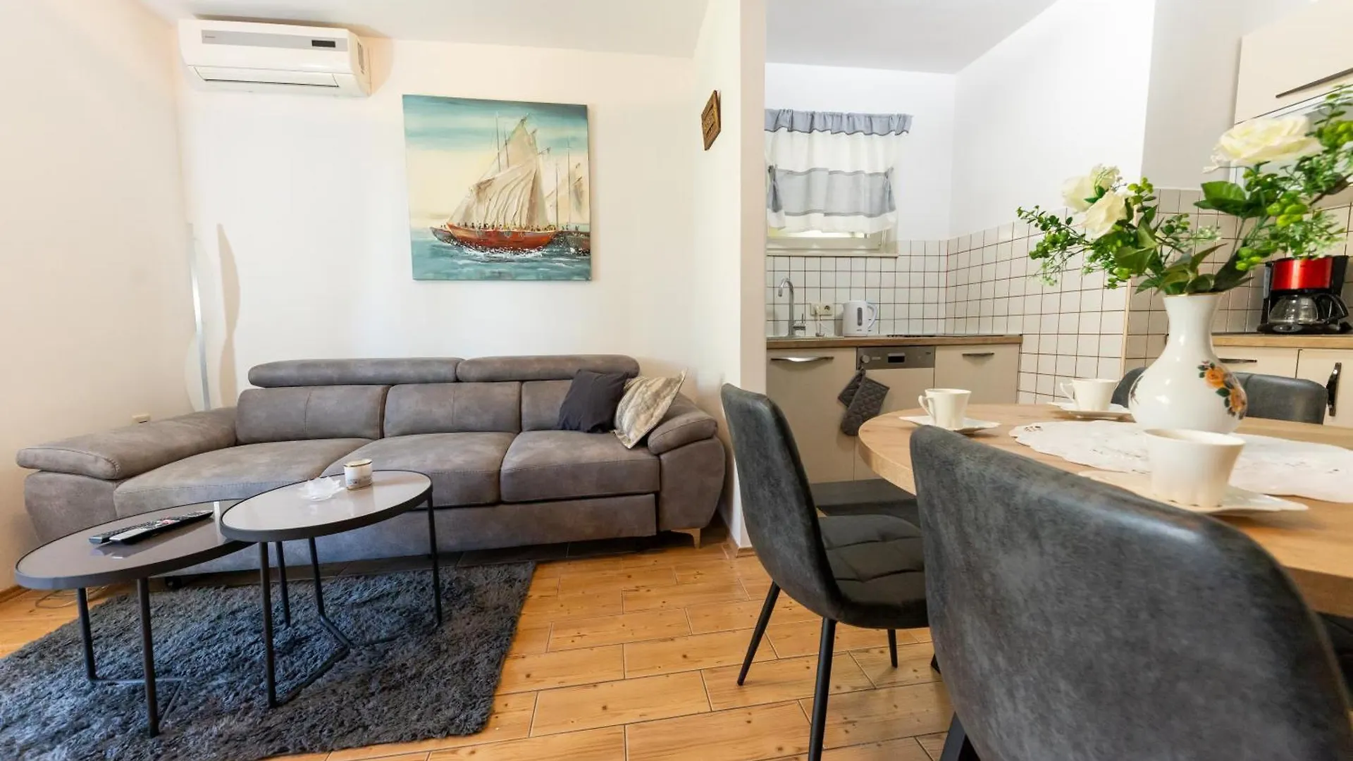 Andelka Apartment Kastela